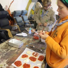 73644 10156283728305215 5650387982038330321 o - Scouts en Gidsen Zaventem 